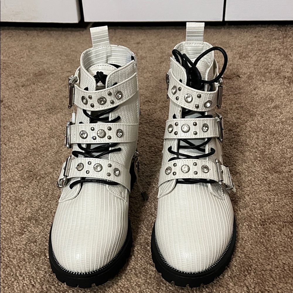 Stylish White Ankle Boots with Studded Straps